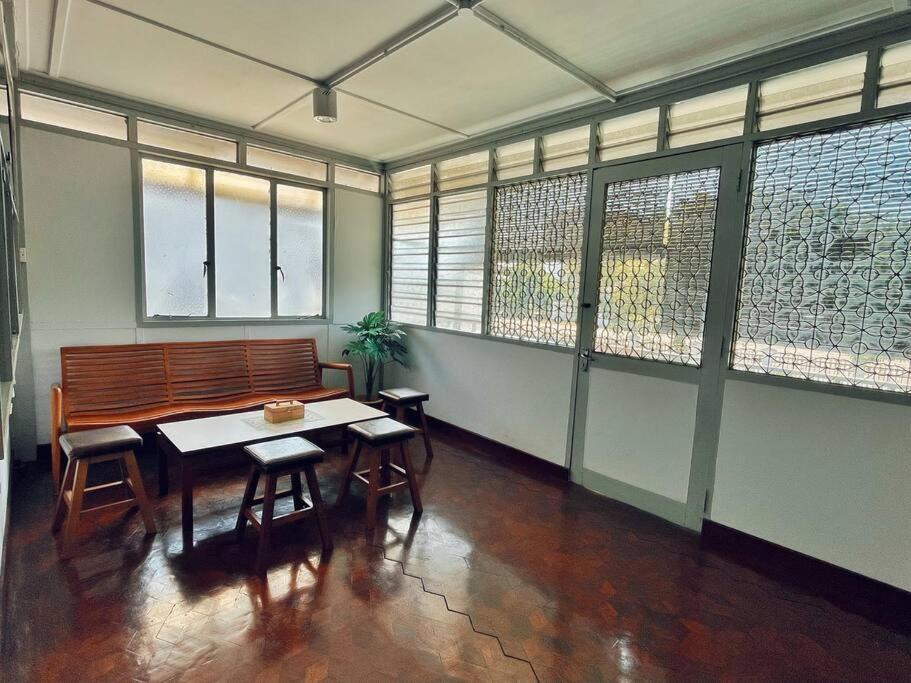 Bunk Puteh Homestay Kuala Terengganu Exterior foto